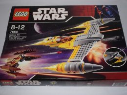 Lego Star Wars™ Naboo N-1 Starfighter™ and Vulture Droid™ 7660