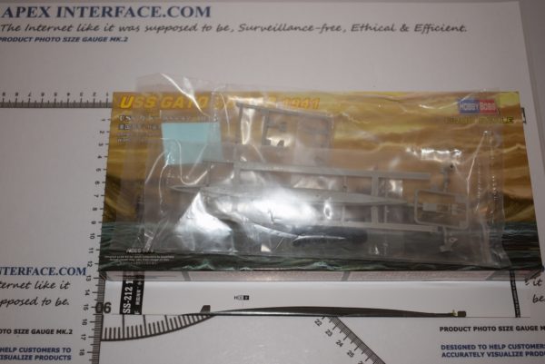Hobbyboss 1700 - USS SS-212 Gato 1941