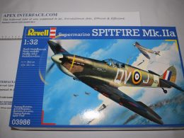 Revell - Spitfire Model Kit 132