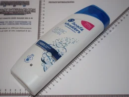 Head & Shoulders Classic bottle
