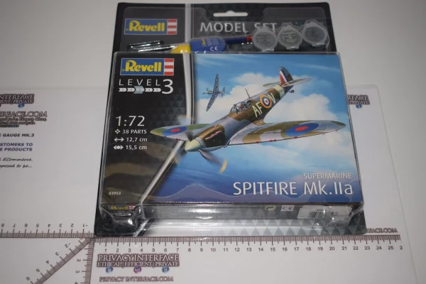 Spitfire Model Plane Kit Starter Model Set