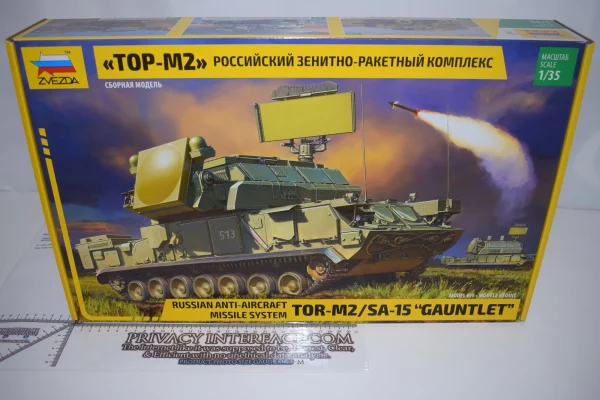 Zvezda TOR M2 Gauntlet 1 35 Model Kit