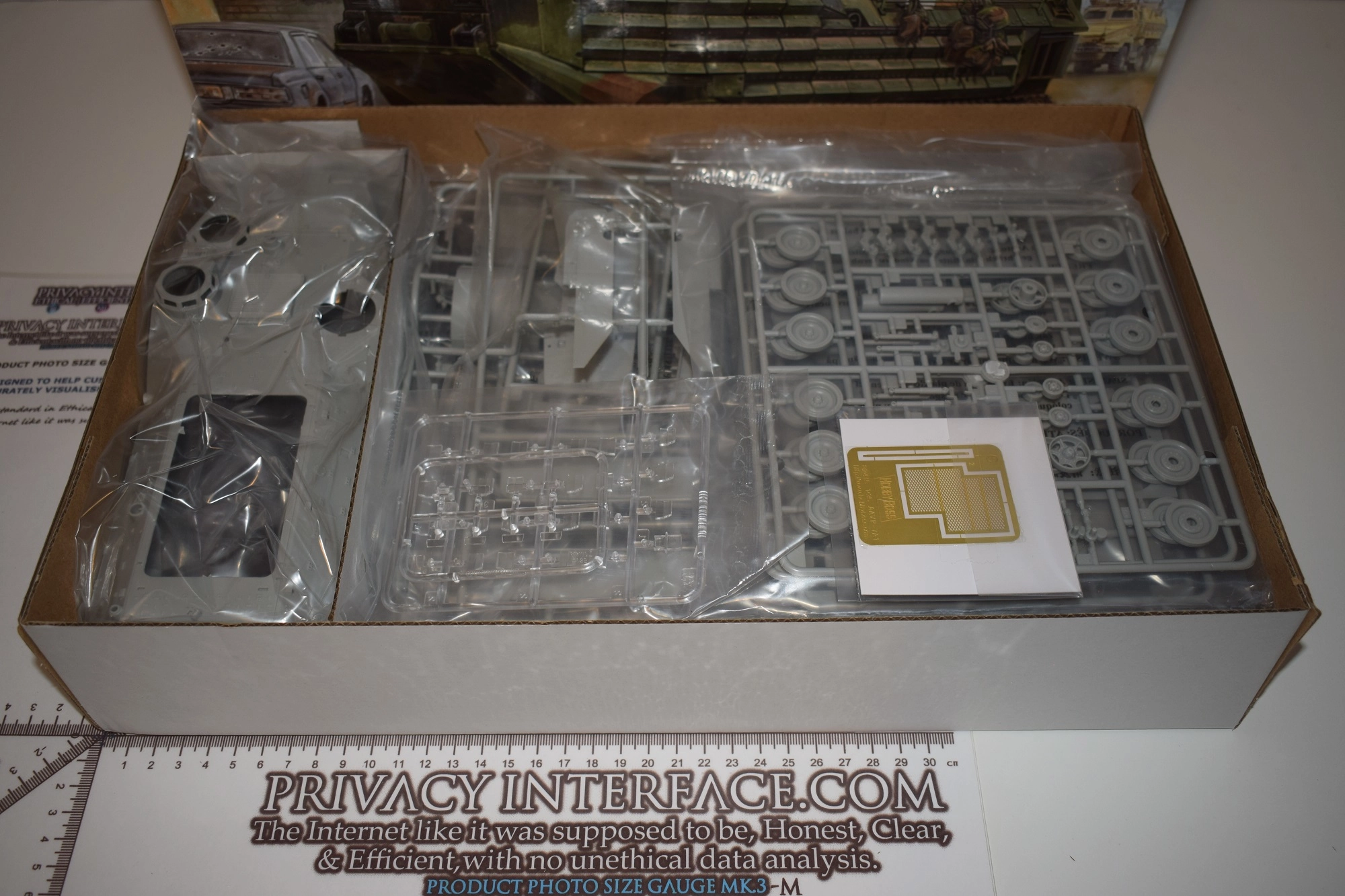 Hobbyboss AAVP 7A1 model kit inbox review