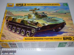 BMD 2 Model Kit Zvezda One35
