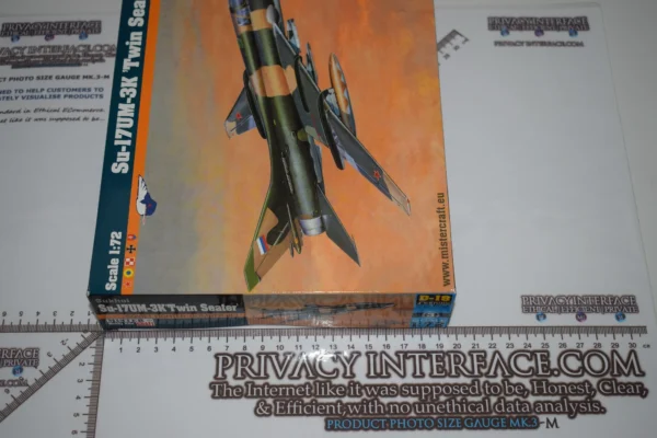 Sukhoi fighter bomber Model Kit